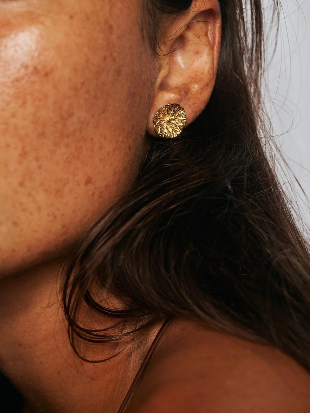 LP Studs Large
