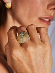 18K Pavé Button Ring