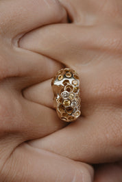 18K Allusion Ring