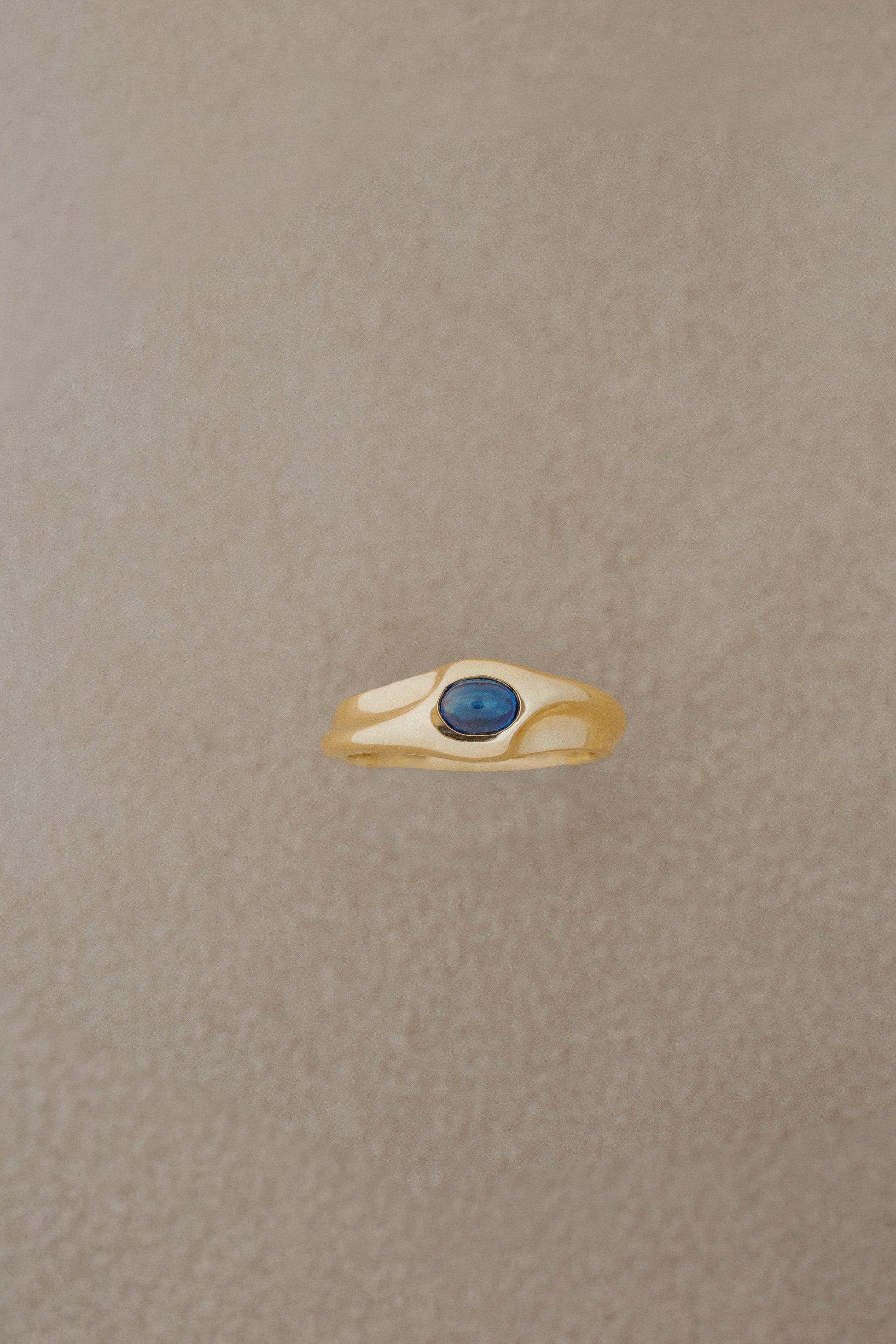 18K Imprint Ring