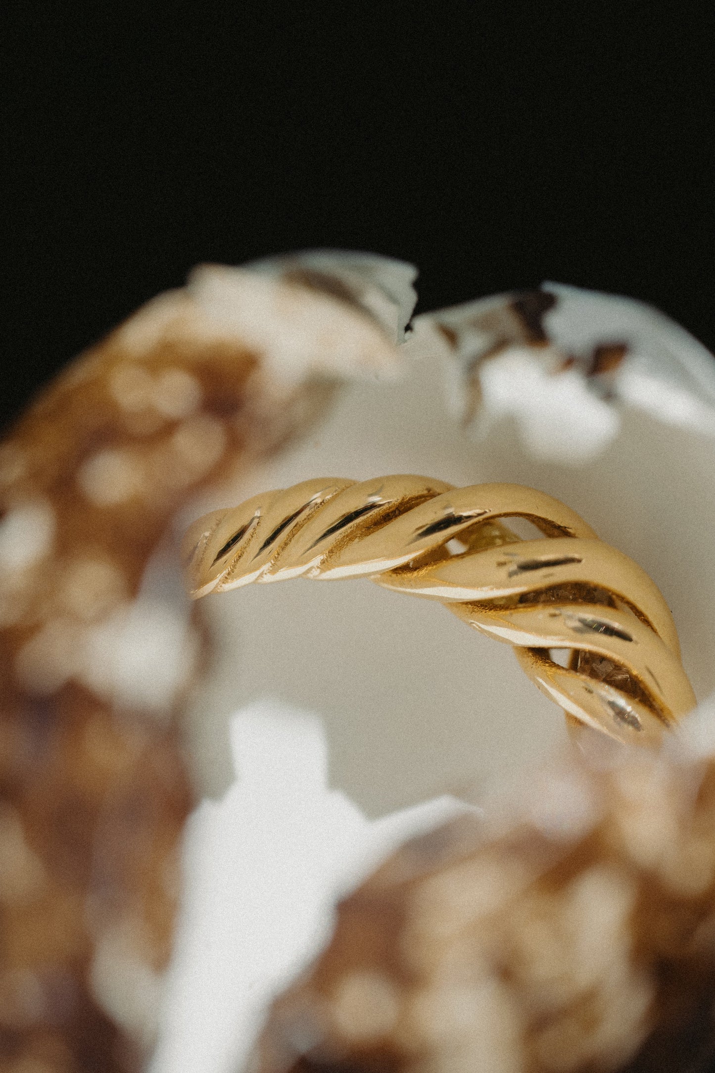18K Vortex Ring