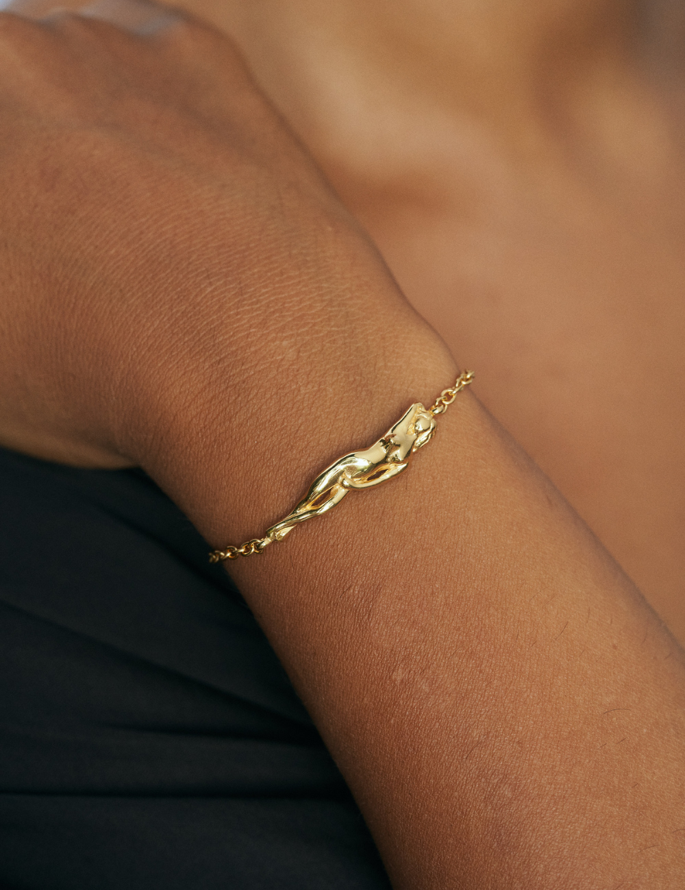 Single Sleeping Venus Bracelet