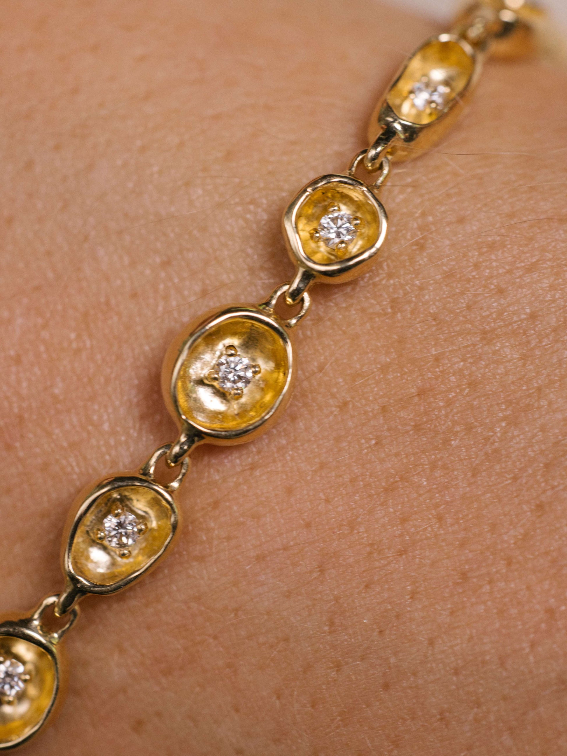 18K Showers Bracelet