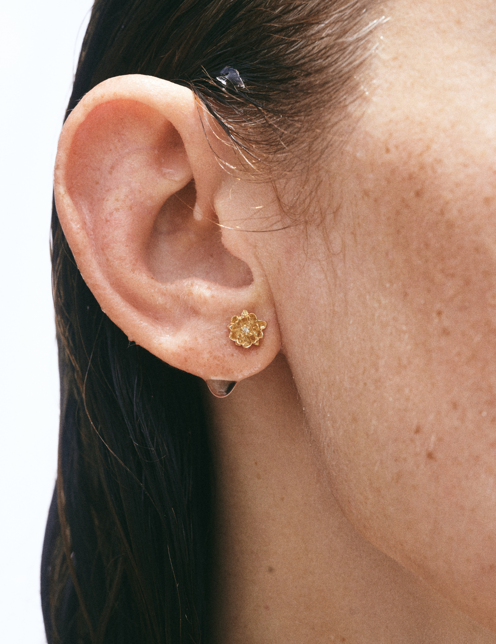 18K Lotus Studs