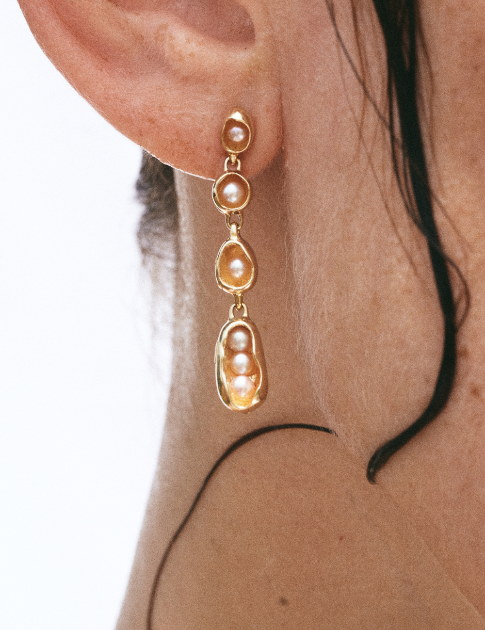 18K Pearl Droplets