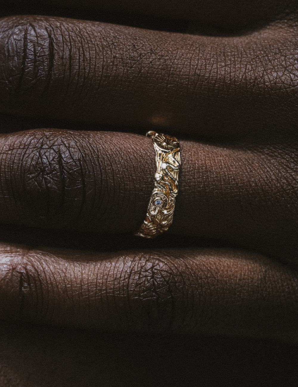 18K Lilypad Pond Band